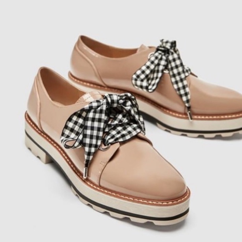 Patent leather lace up women’s loafers